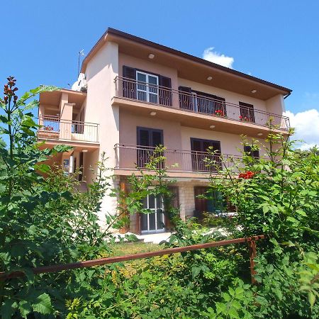 Apartments Lada 1217 Premantura Luaran gambar
